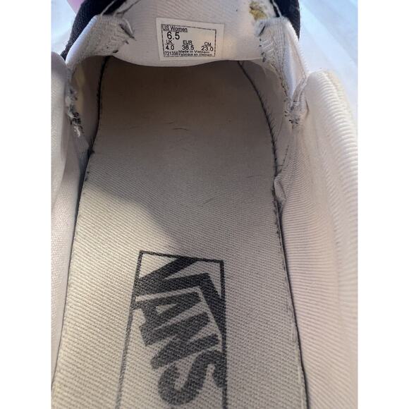 Vans Classic Slip On Sneakers Women's 6.5 Checkerboard Skateboarding Shoes - Picture 10 of 10